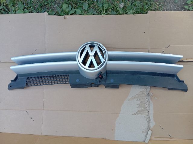 VW GOLF IV_Hűtőrács_MCK0527