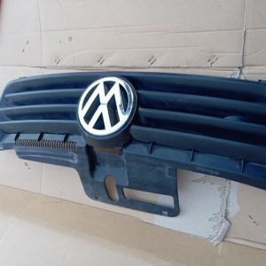 VW POLO_Hűtőrács_MCK0523